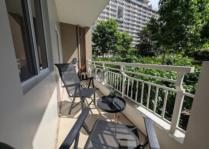 Apartamento Cozy Garden View Near Airport Wfh Netflix *