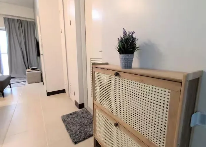 Cozy Garden View Near Airport Wfh Netflix Apartamento Manila