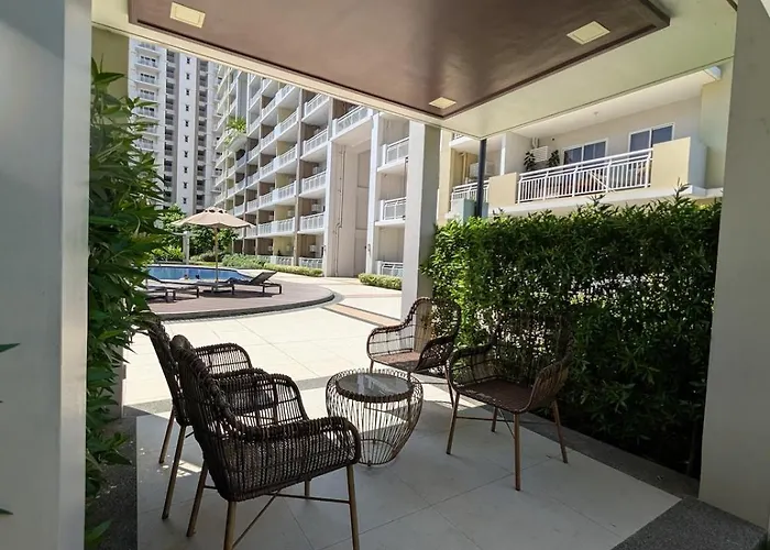 Cozy Garden View Near Airport Wfh Netflix Manila